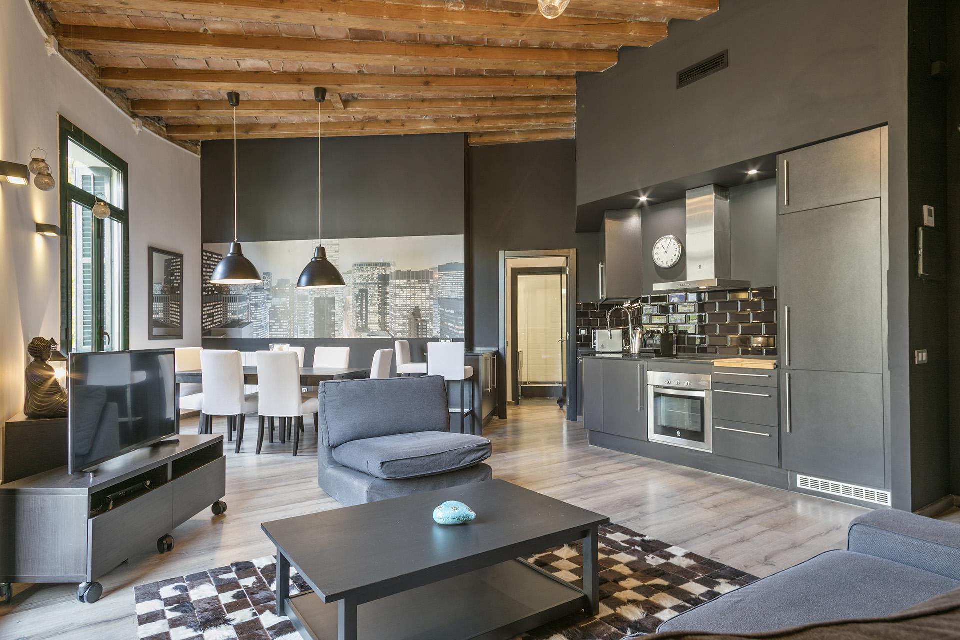 Bruc - Luxury apartment in Barcelona - Table