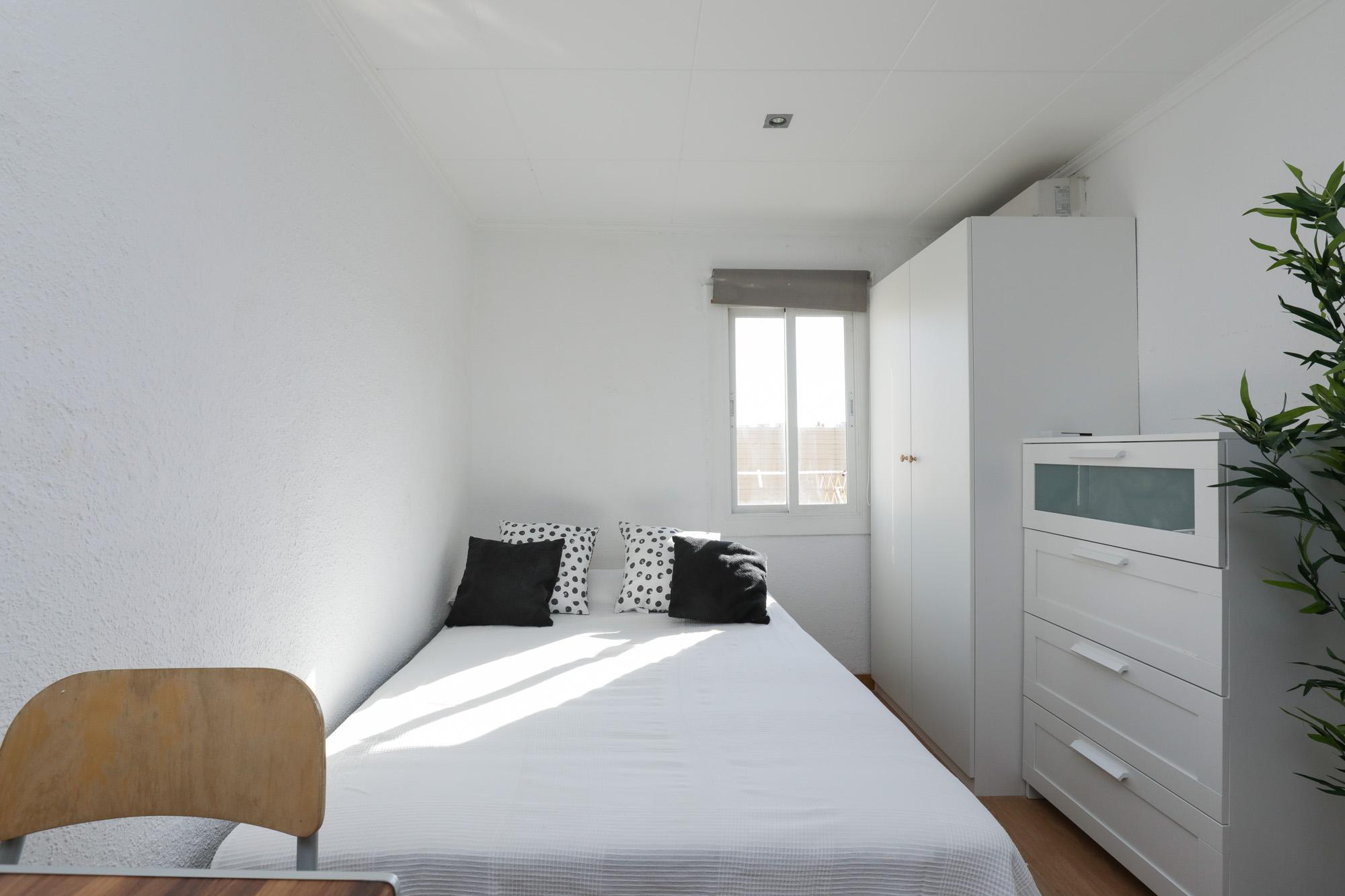 Bartomeu - Furnished studio in Barcelona - Bed