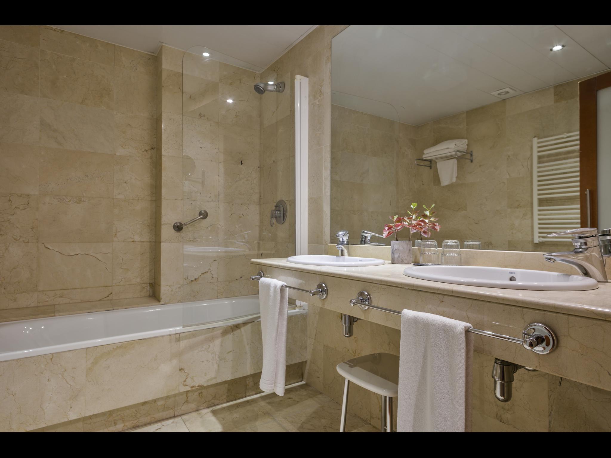 Maria - Luxury studio in Barcelona - Bathroom