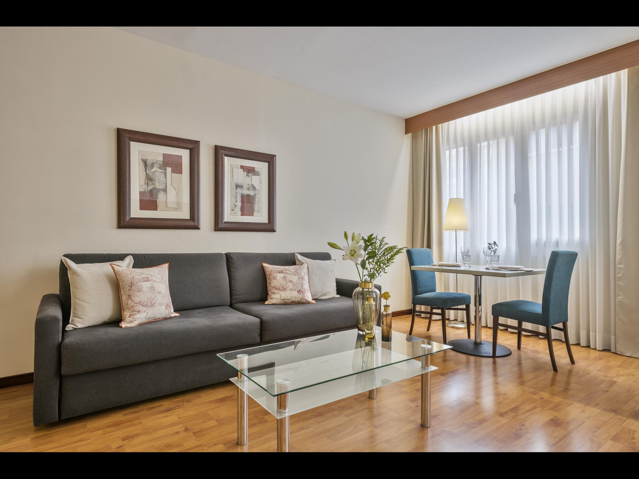 Maria - Luxury studio in Barcelona - Living area