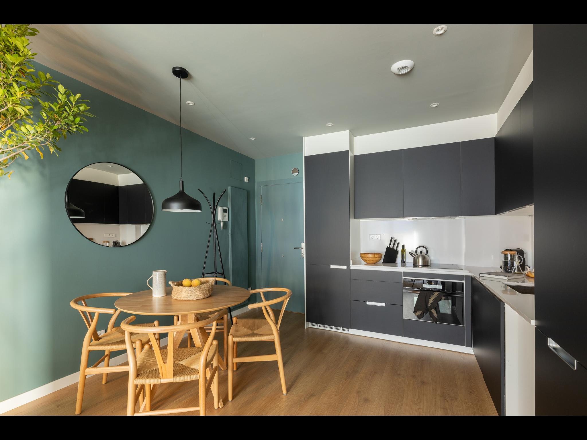 Sicilia 2 - Apartment for rent in Barcelona - Dining table