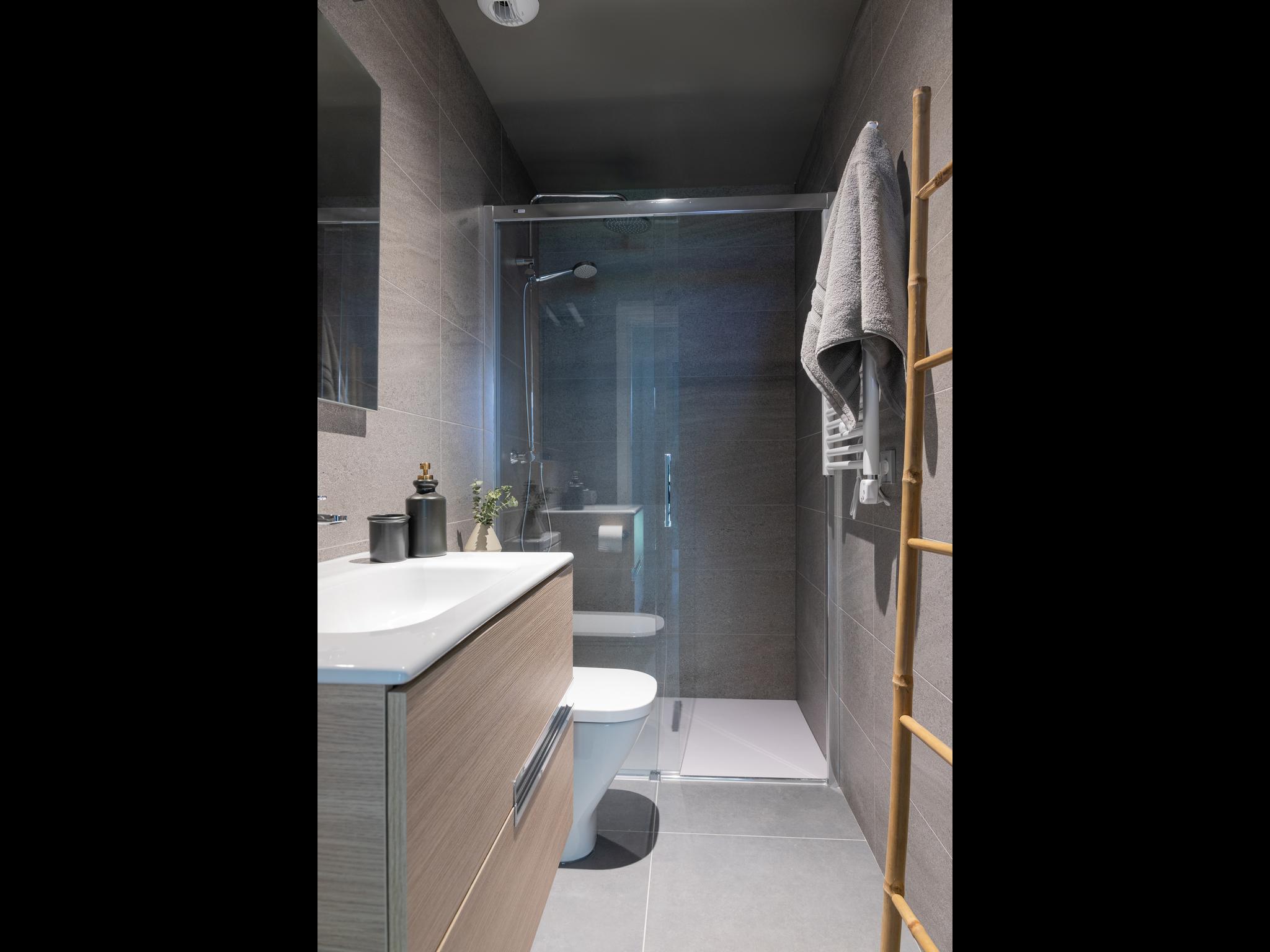 Sicilia 2 - Apartment for rent in Barcelona - Bathroom