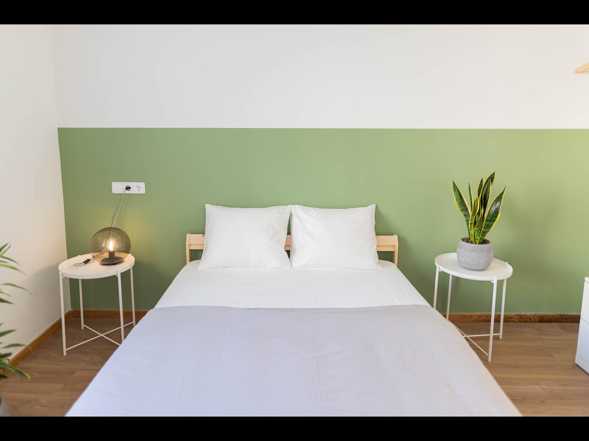 Travessera - Shared apartment in Barcelona - Bedroom