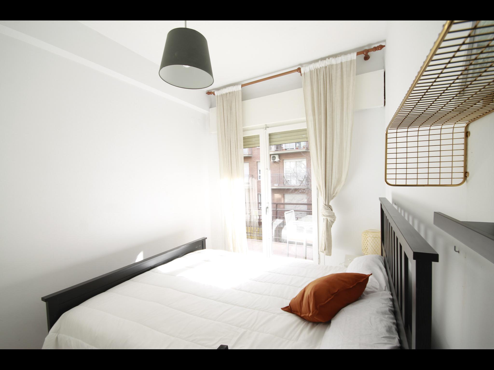 Guillem Tell - Room in shared apartment Barcelona - Bedroom