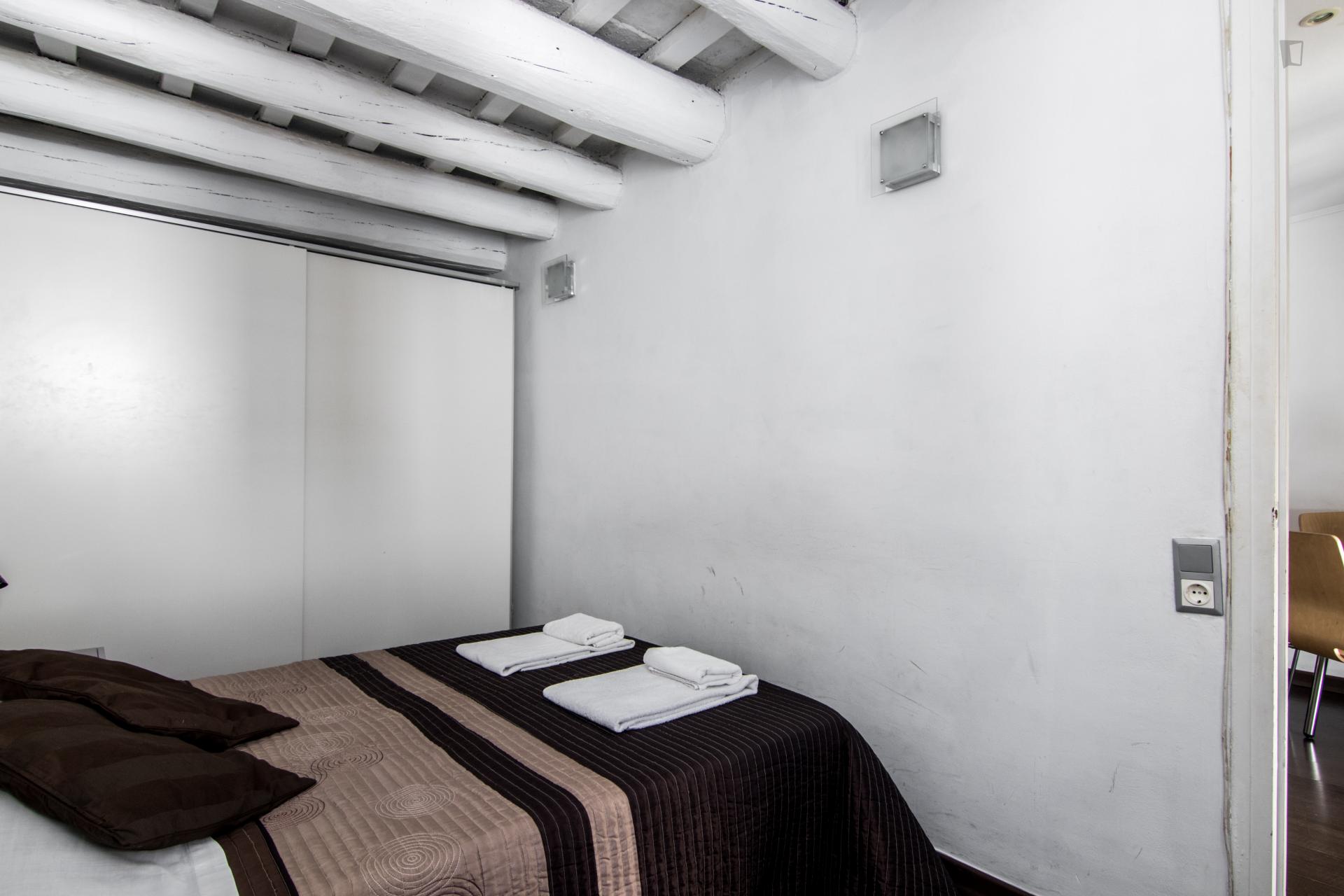 Barbera - Entry ready apartment in Barcelona - Bedroom