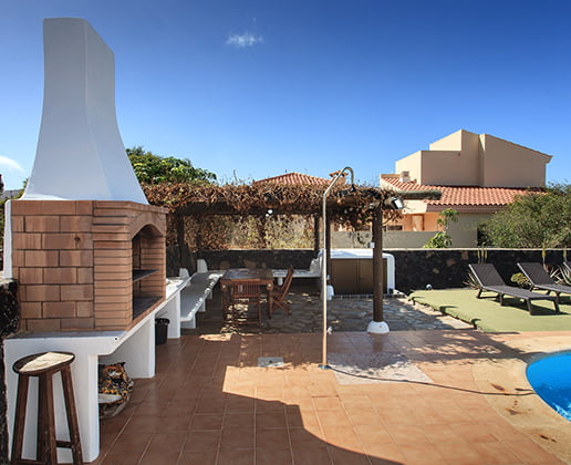 Mina - Lovely house with pool on Fuerteventura - BBQ