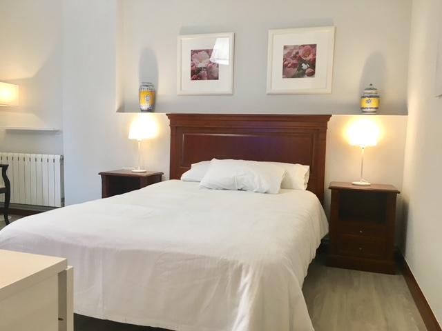 Kalea 13- Bright and Beautiful Room Bilbao - Bedroom