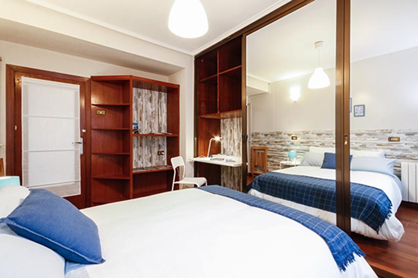 Cozy room in a shared flat in Bilbao