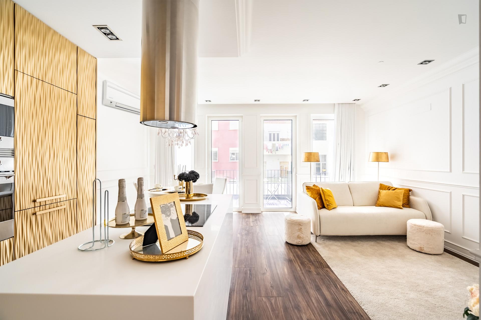 Barbadinhos - 2-bedroom apartment in Lisbon - Living room