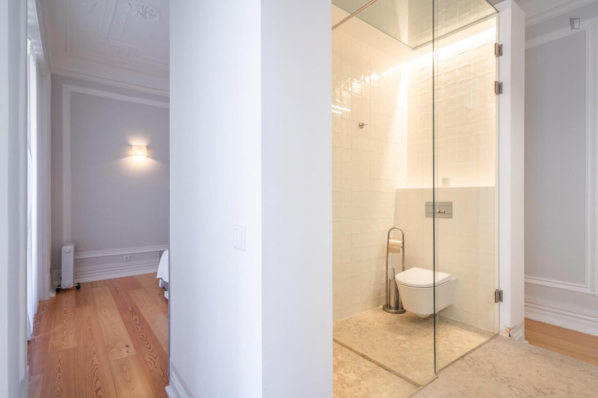 Farmacêutica- Luxury 4 bedroom apartment in Lisbon - Bathroom