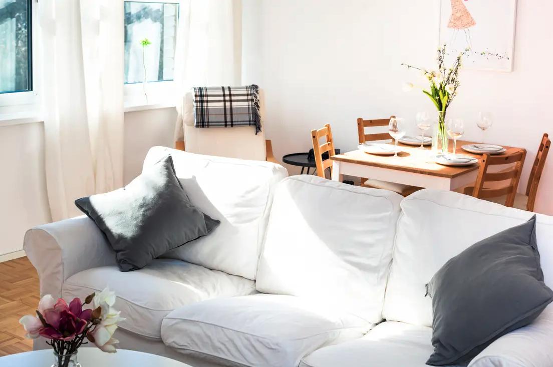 Wilhelm - Bright and lovely flat in Berlin - Couch