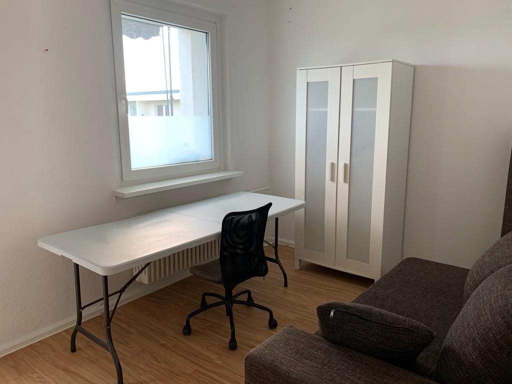 Eschen - Furnished penthouse in Berlin - Desk