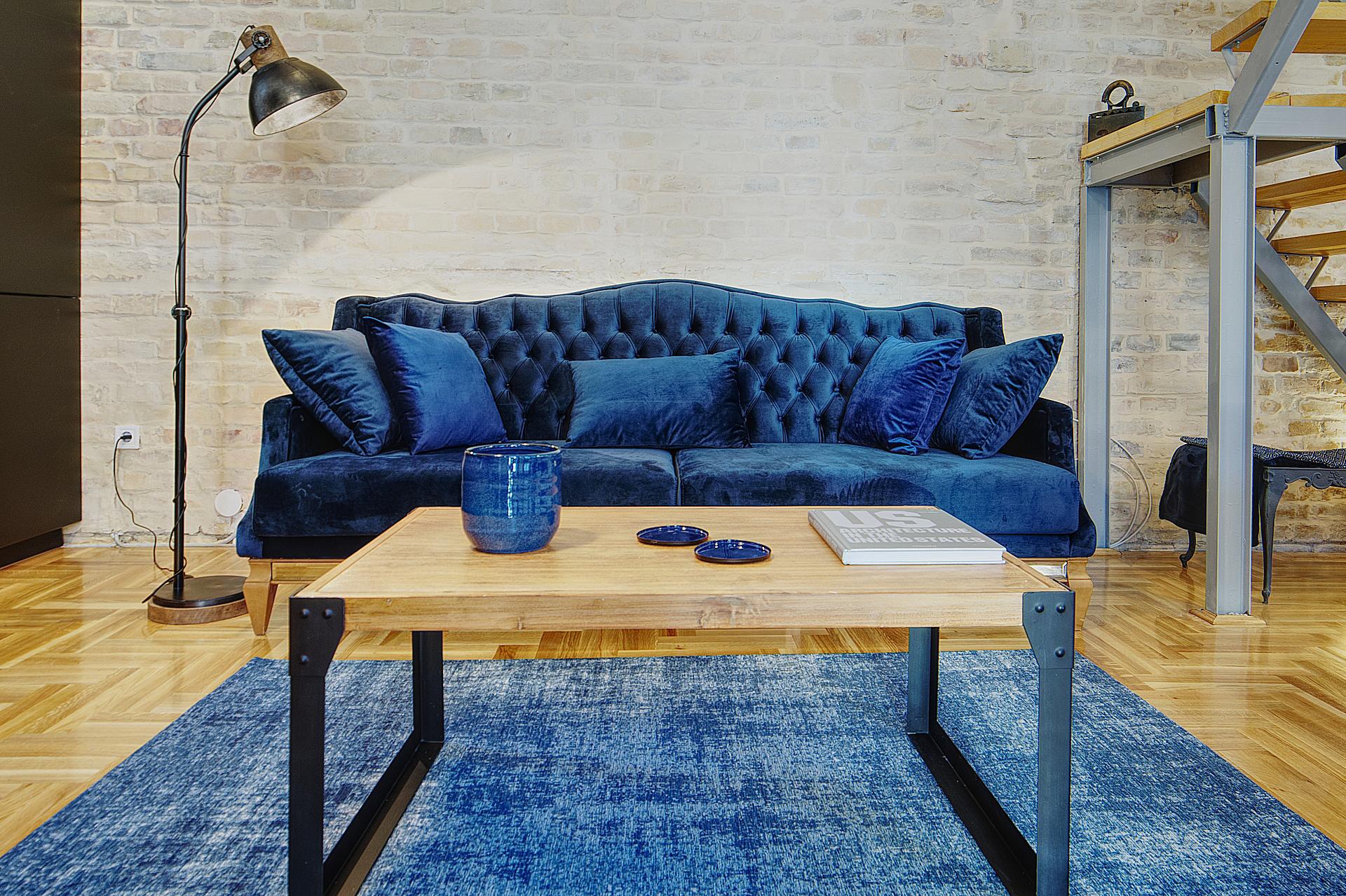 Szondi - 3 bedroom duplex in Budapest - Sofa