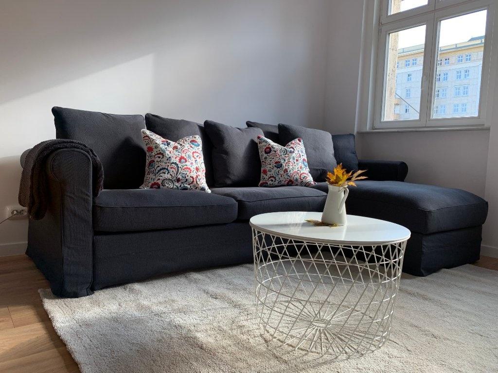 Karl - Furnished rental for expats in Berlin - Living room