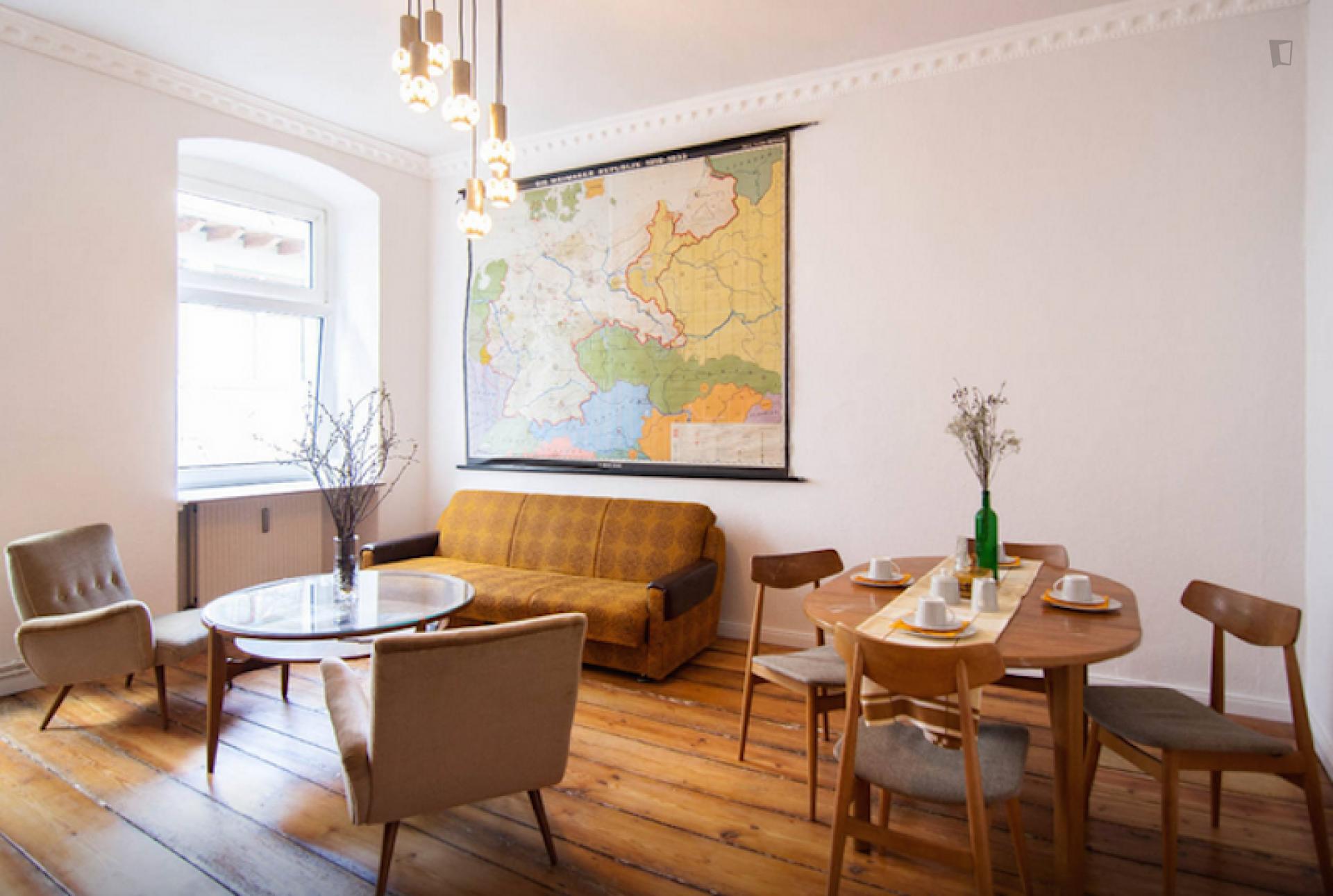 Gorlit - Expat apartment in Berlin - Living room