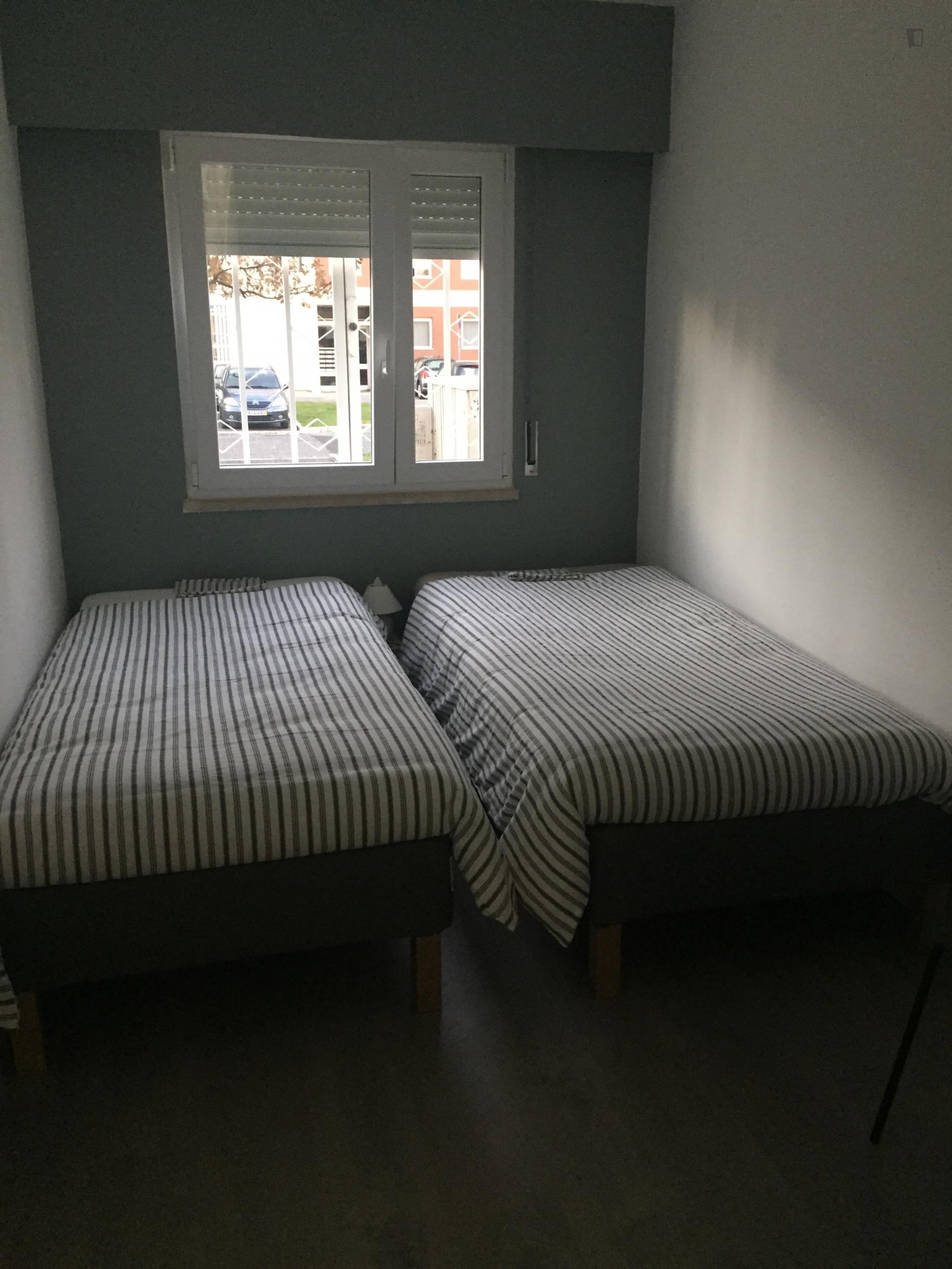 Galvão- Fully equipped Apartment in Lisbon - Bedroom