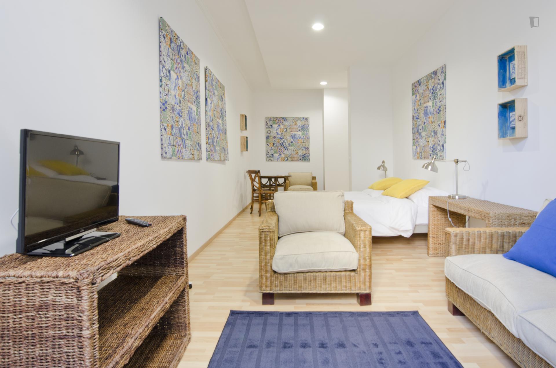 Prata- Fantastic Studio Apartment in Lisbon - Living room 