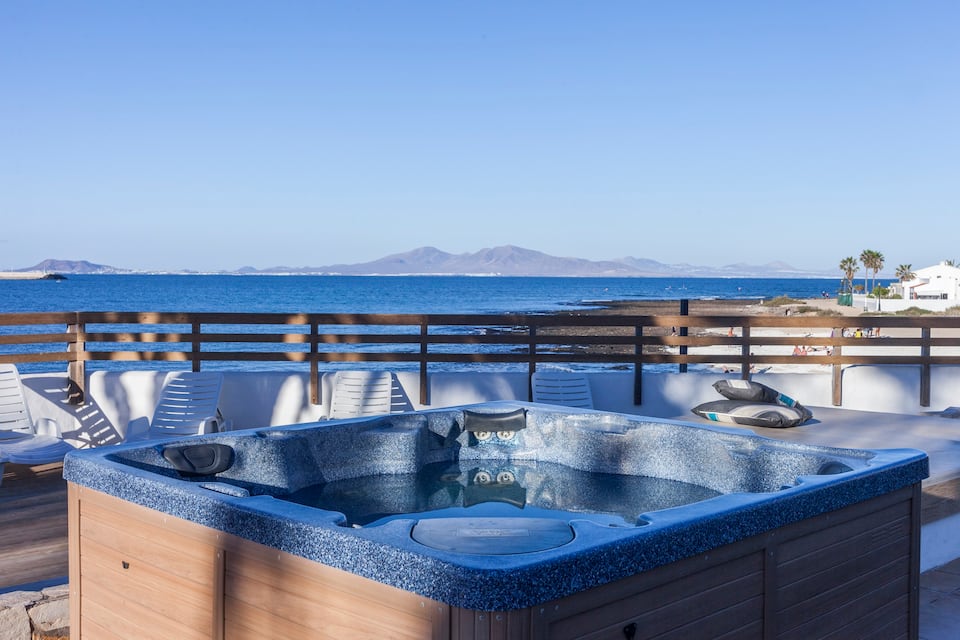 Viejo - Lovely furnished villa on Fuerteventura - Hot thub