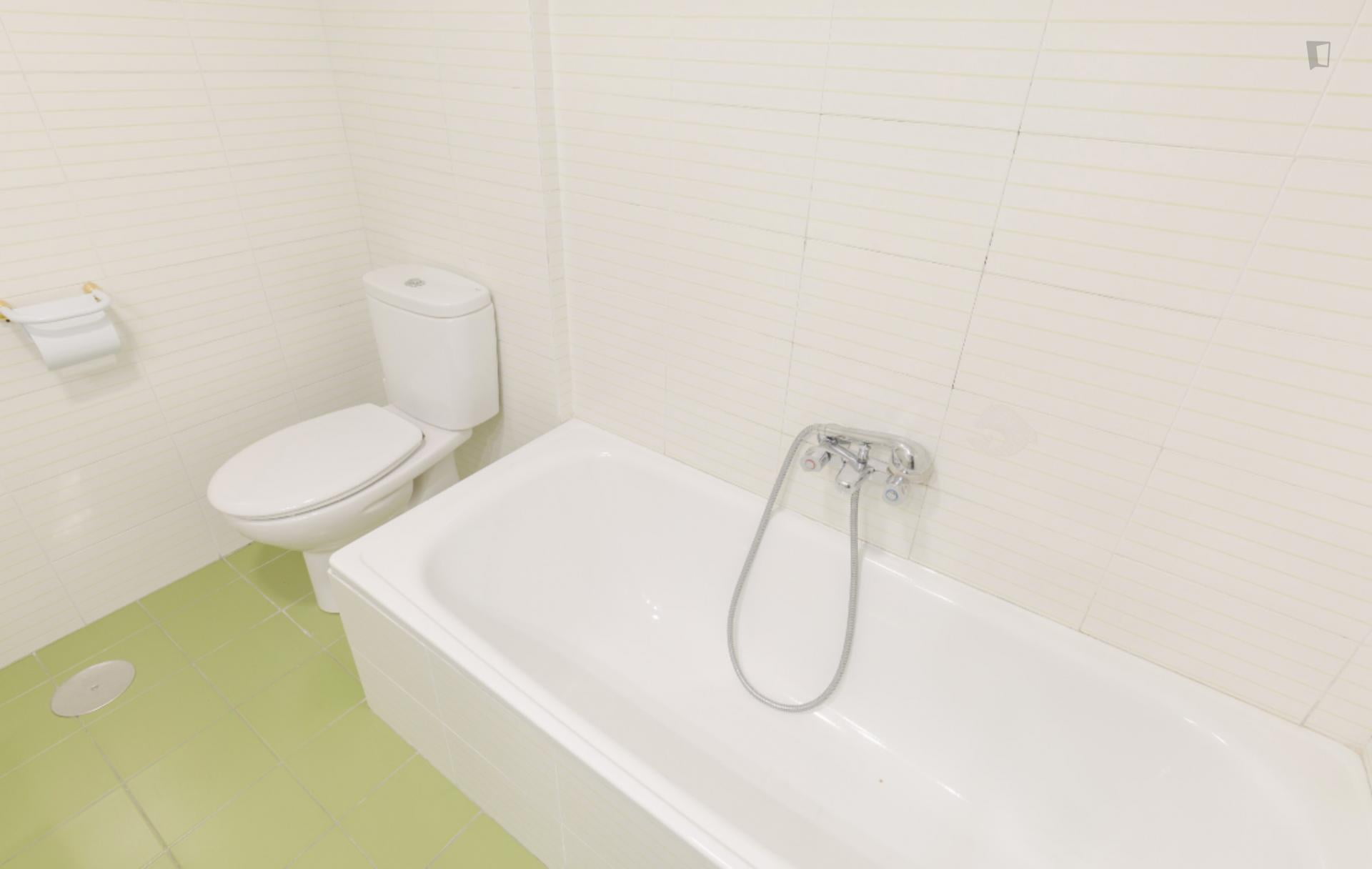 Ensanche - Nice apartment in Alicante - Bath