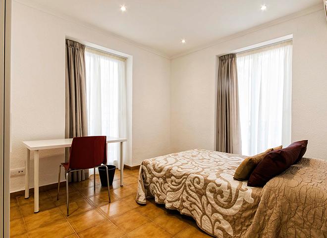 Valdés - Bedroom shared flat in Alicante - Bed