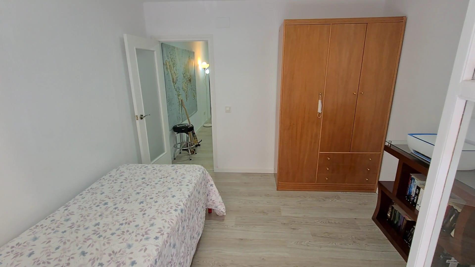 Gongora - Comfortable bedroom in Alicante - Bed
