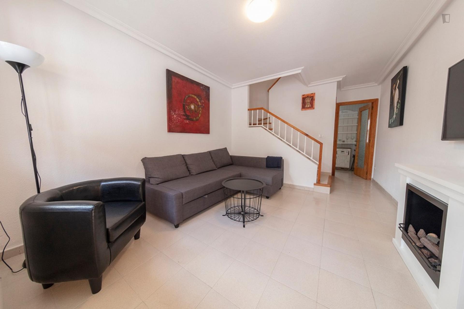 2 bedroom house in Los Arenales del Sol - Alicante - Living