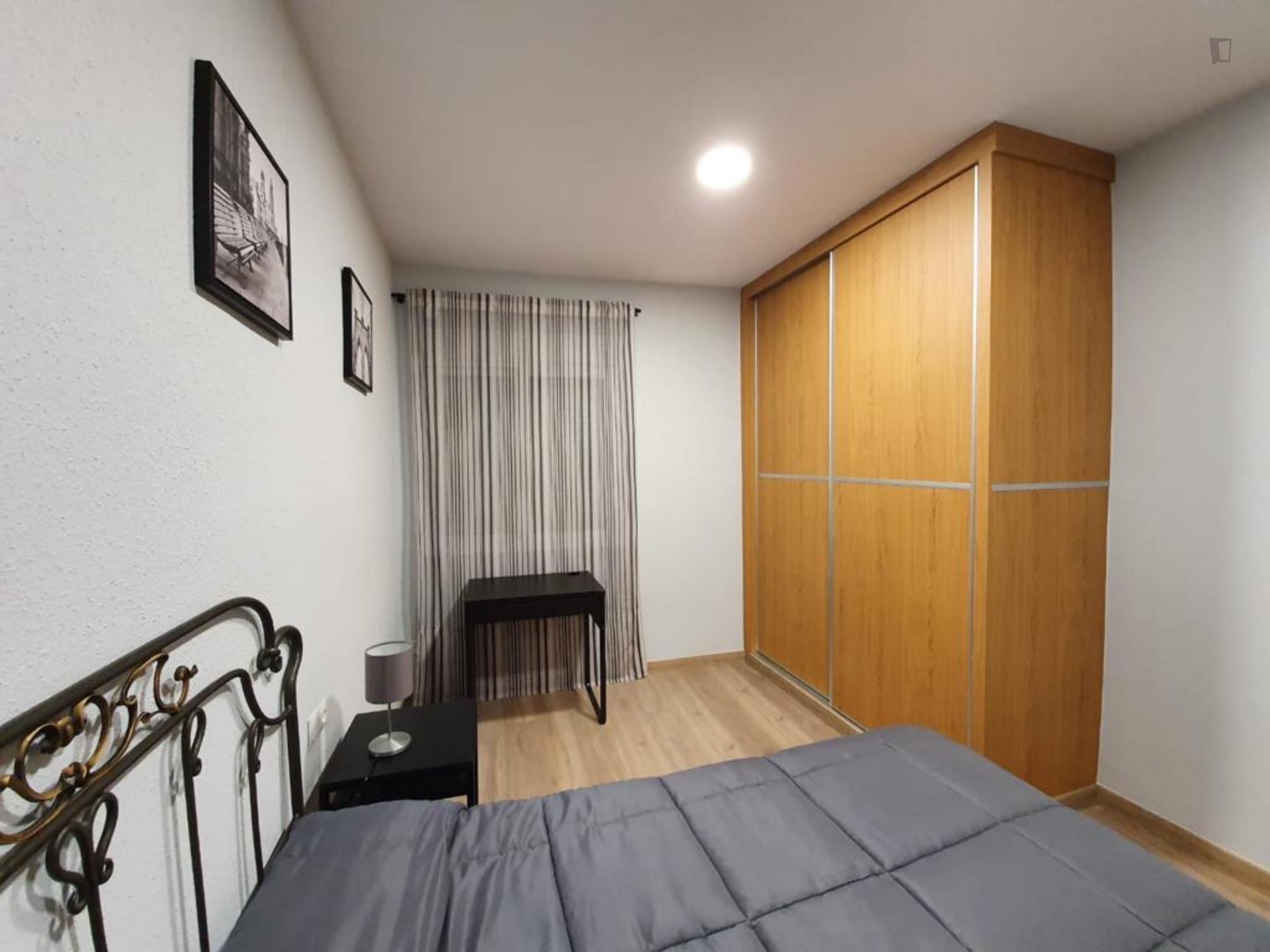 Barcelona - Spacious 3 bedroom apartment in Malaga - Bedroom