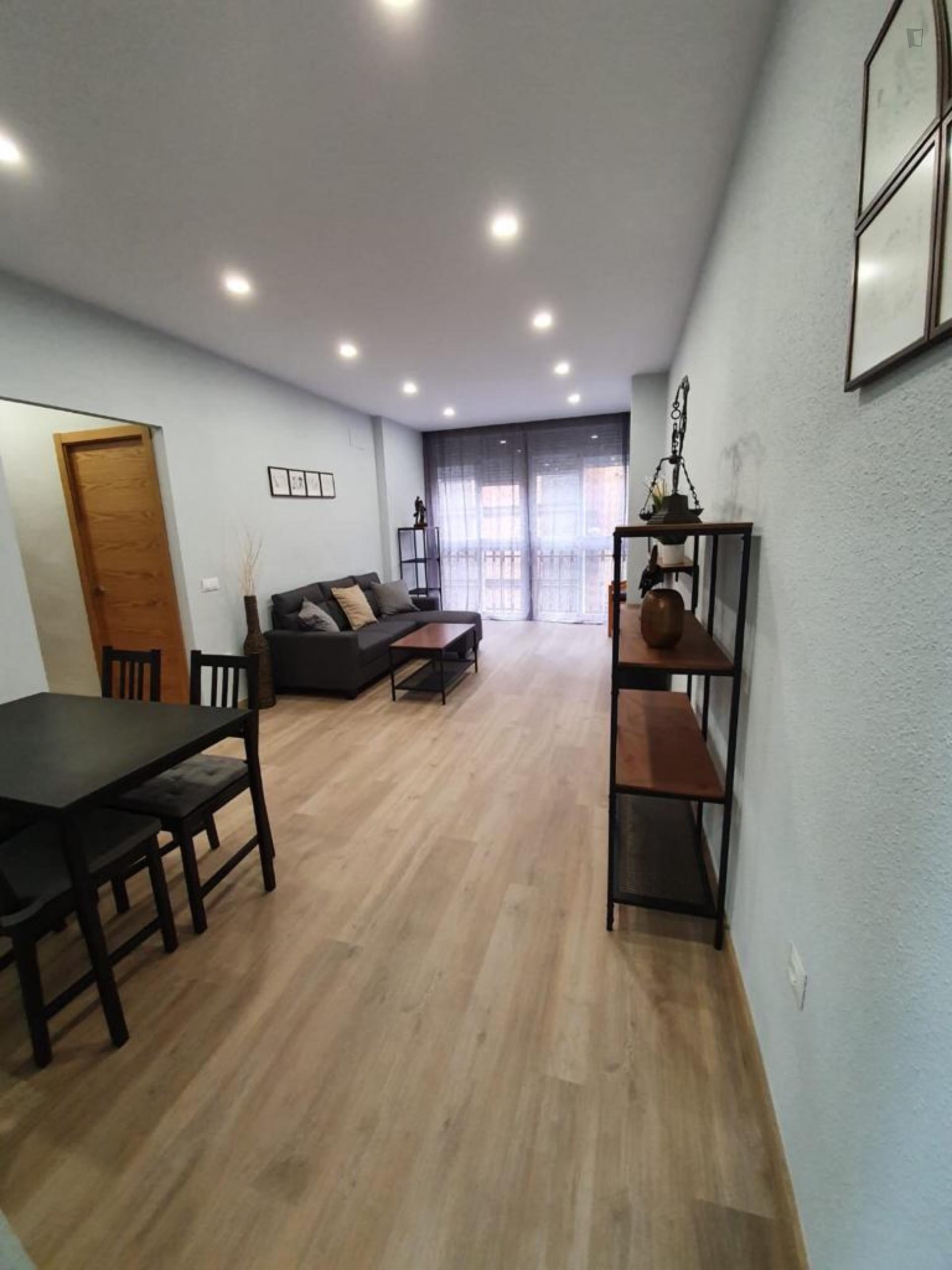 Barcelona - Spacious 3 bedroom apartment in Malaga - Living room