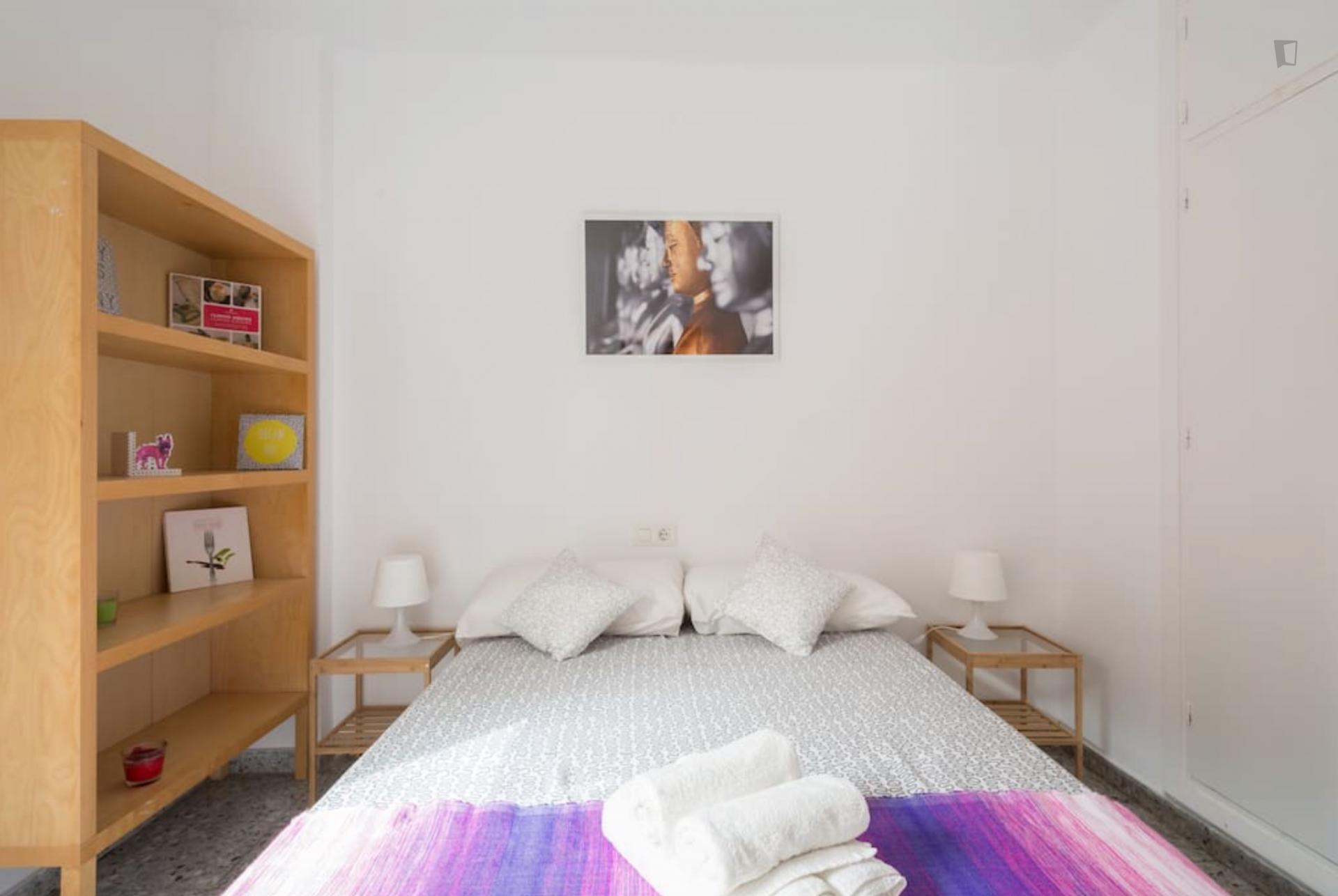 Comedias 2- Bedroom with a Terrace in Malaga - Bedroom