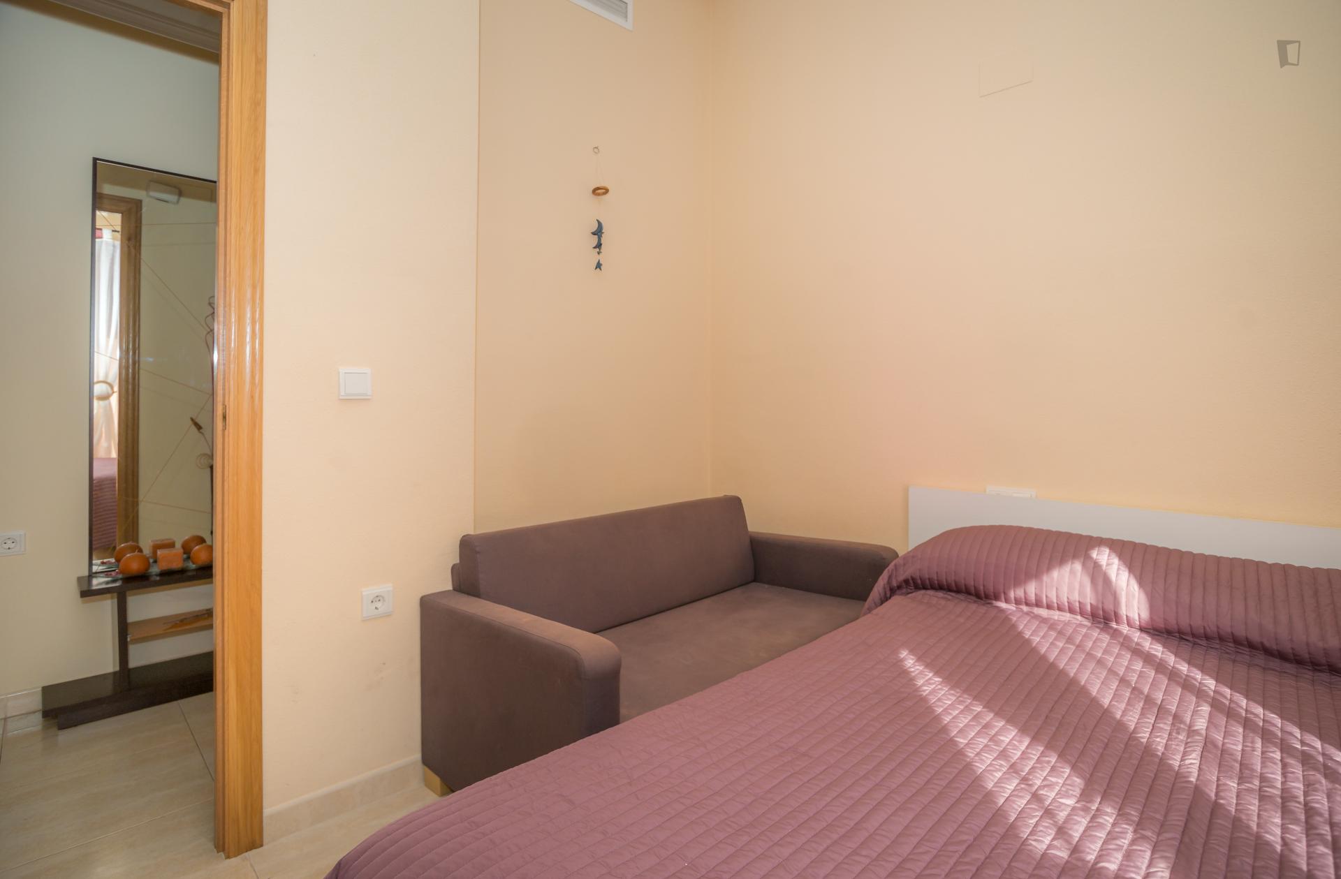 Campello - Double bedroom apartment for single use in Alicante - Bedroom