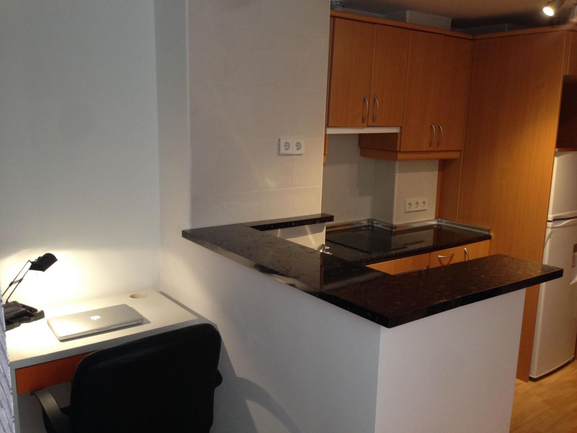 Egas- Flat located well for expats in Malaga - Kitchen