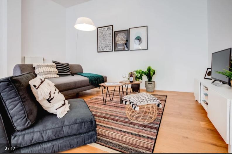 Livourne - Exclusive expat apartment in Brussels - Living room