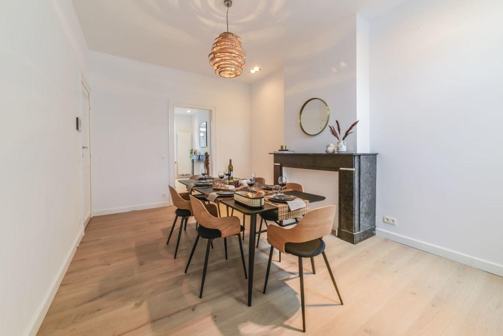 Antoine - Luxury furnished apartment in Brussels - Dining table