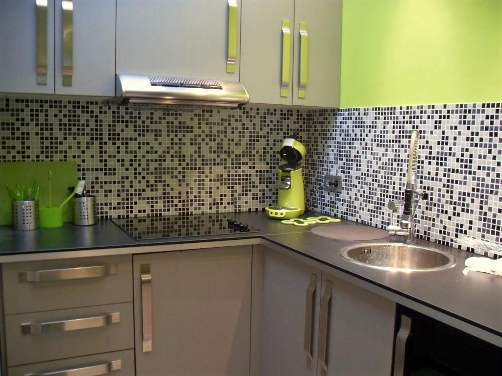 Begijnenvest - Entry ready studio in Antwerp - Kitchen