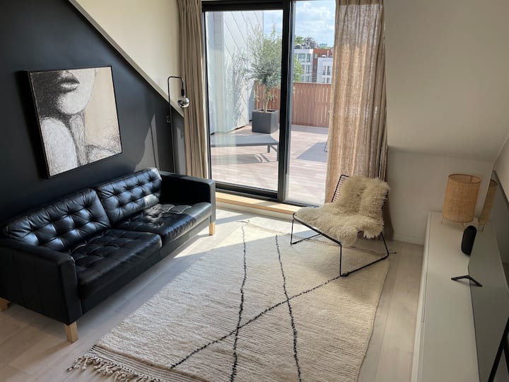 Clementina 5 - Exclusive loft in Ghent for expats - Living room