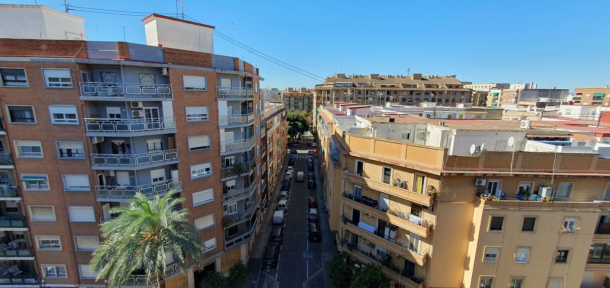 views penthouse for rent in Valencia