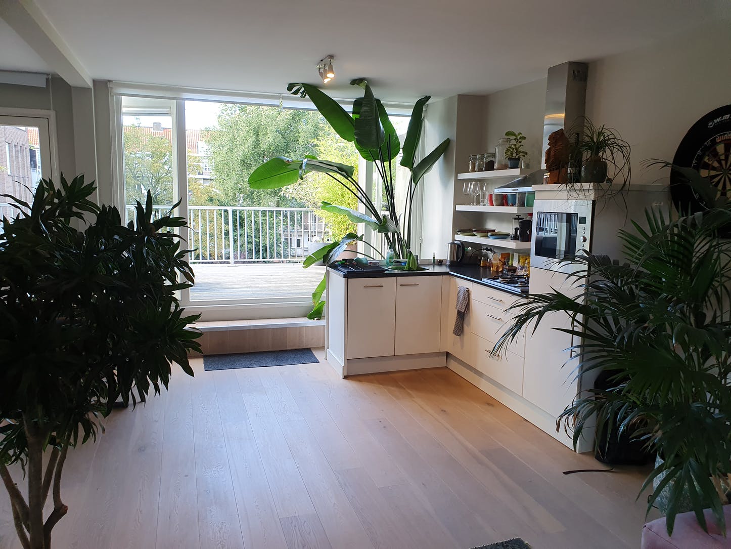 Wijsmuller - Expat loft in Amsterdam - Kitchen