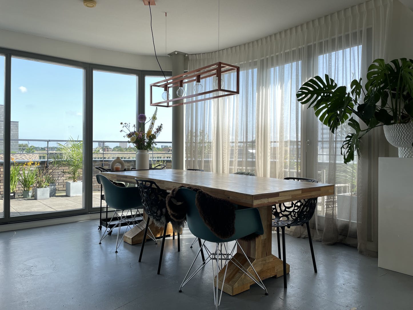 Ringdijk - Exclusive penthouse in Amsterdam for expats
