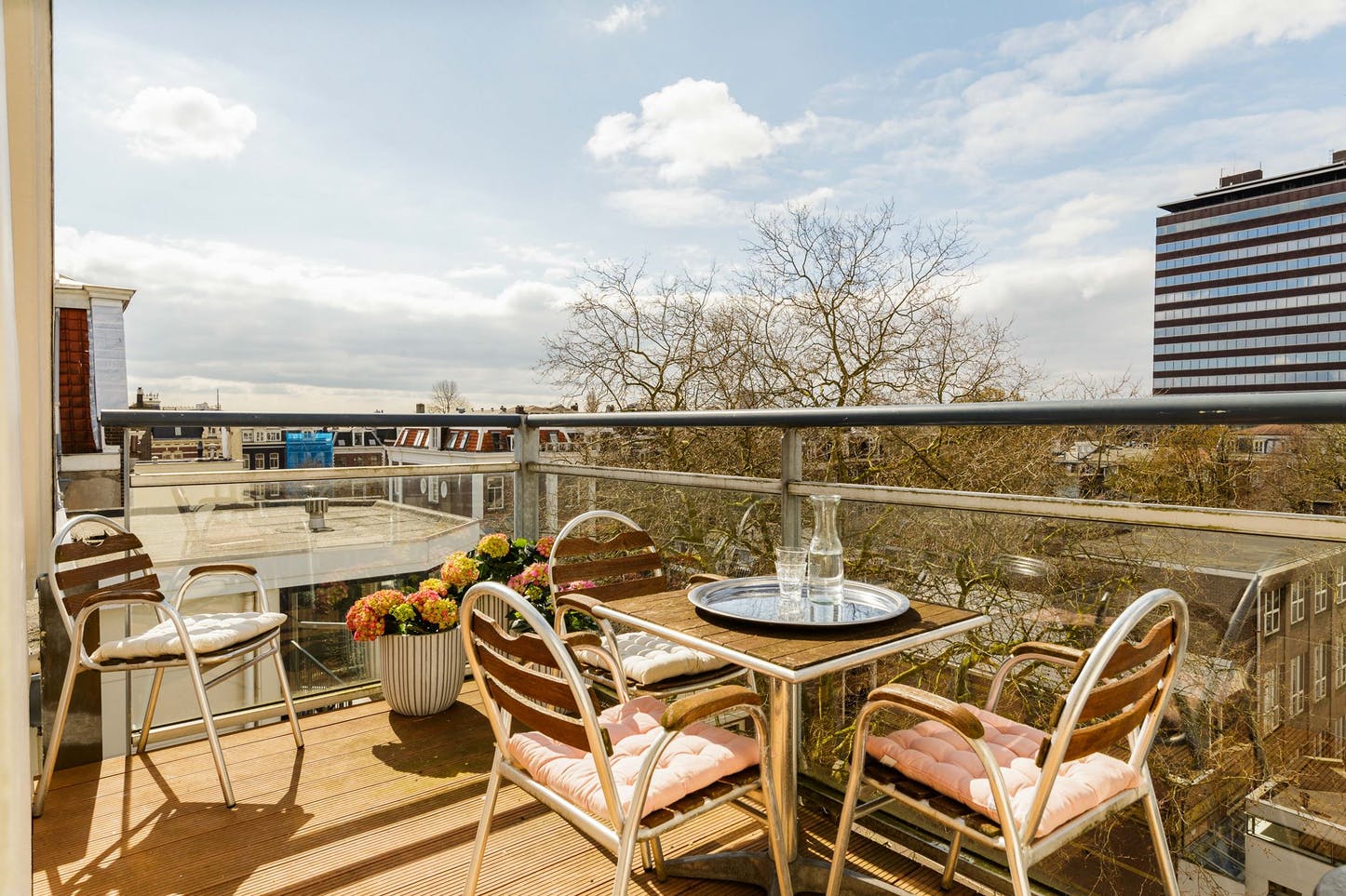 Sarpha - Luxury apartment in Amsterdam for expats - Terrace