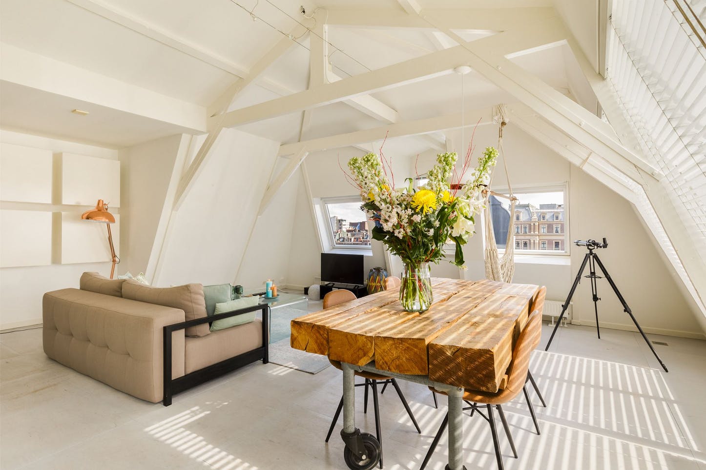 Sarpha - Luxury apartment in Amsterdam for expats - Living room