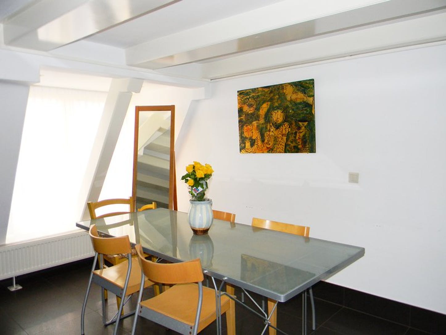 Monniken - Luxury flat for expats in Amsterdam - Dining table