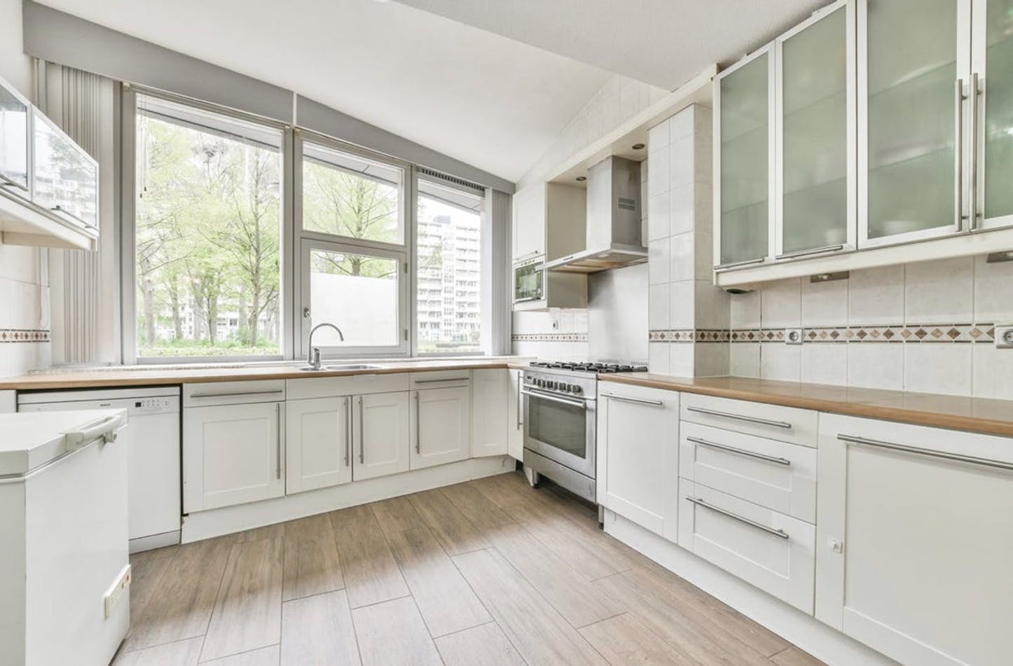 Haag - Shared apartment in Amsterdam - Kitchen