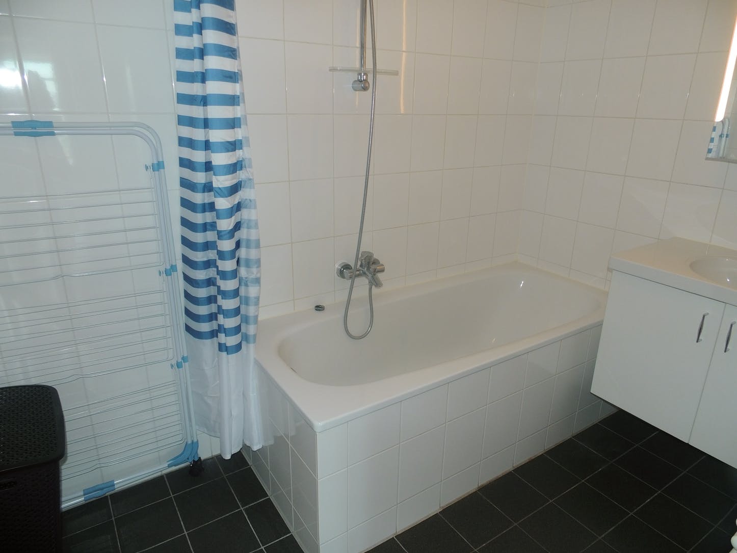 Wijnbrug - Luxury expat apartment in Rotterdam - Bathroom