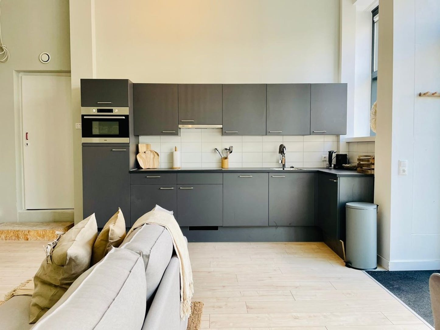 Lombard - Exclusive expat studio in Rotterdam - Kitchen