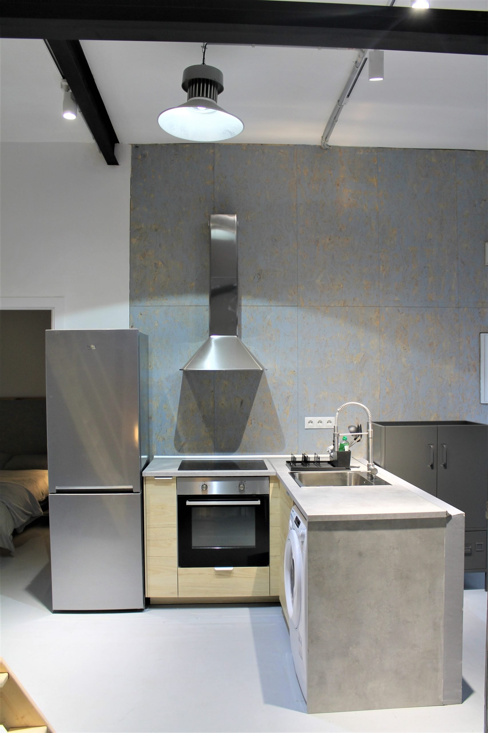 Marie Curie - Modern furnished expat rental in Valencia - Kitchen