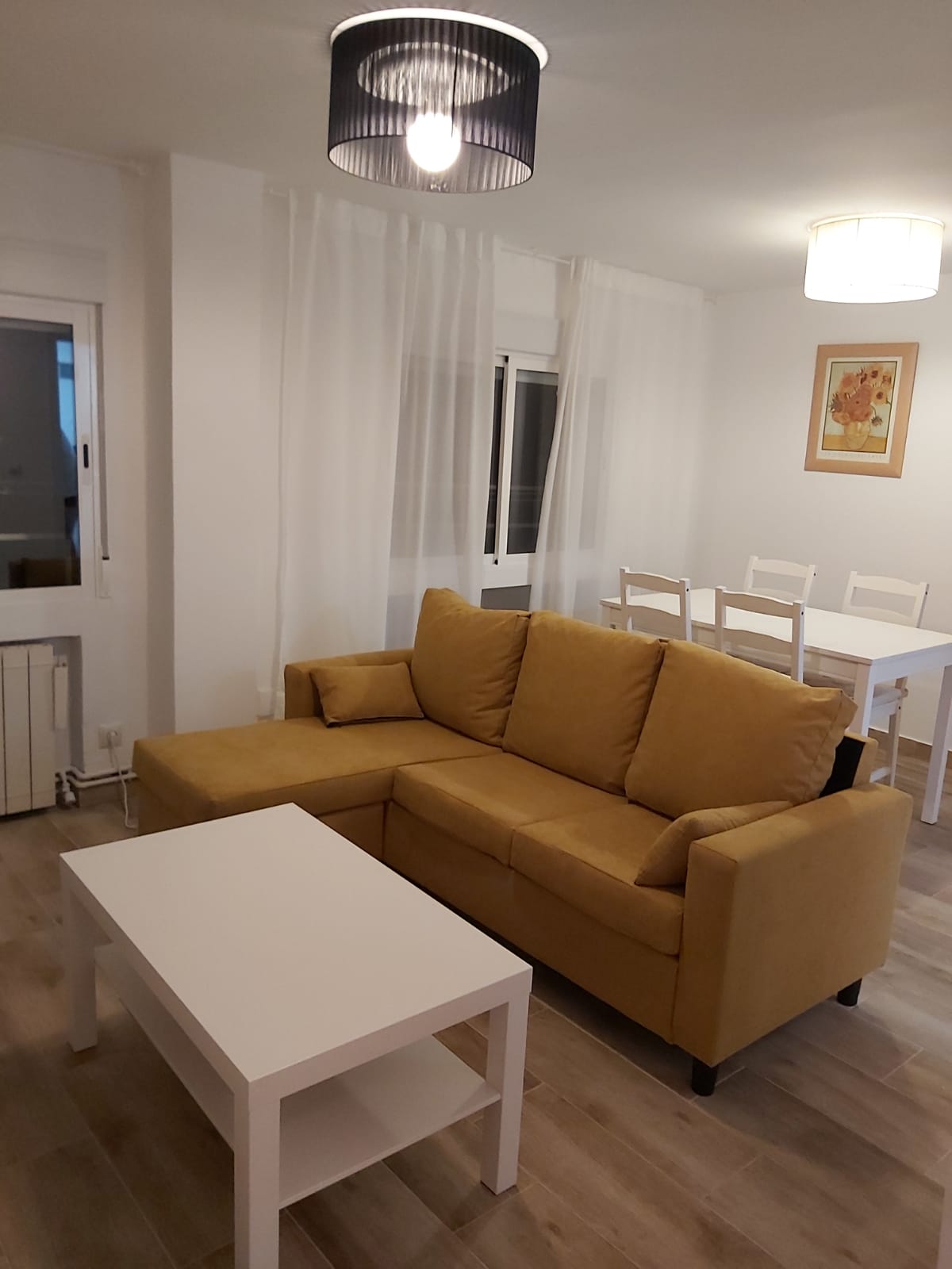 Sagrario - Apartment for rent in Madrid - Living room