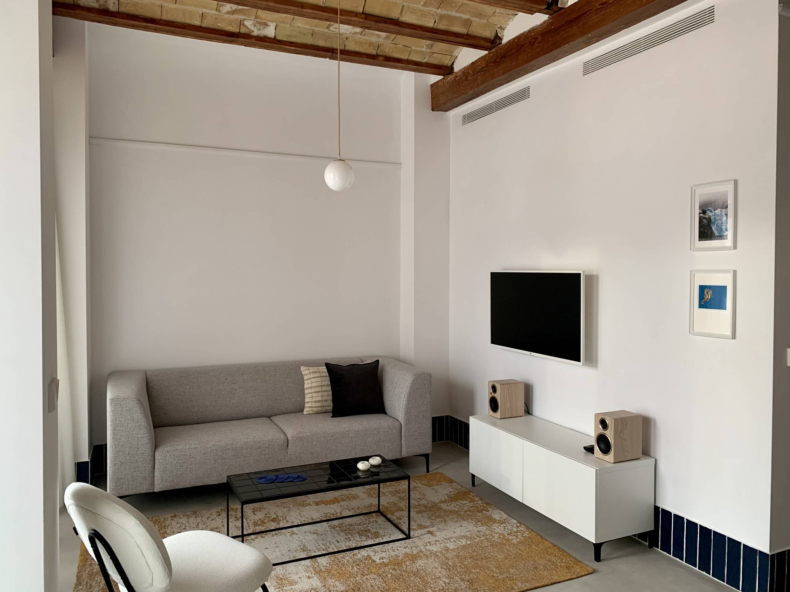 Olivereta - Beautiful monthly rental for rent in Valencia - Living room