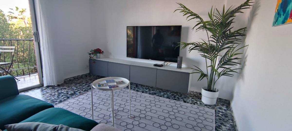 Milagrosa - Furnished apartment for rent in Valencia - Living room
