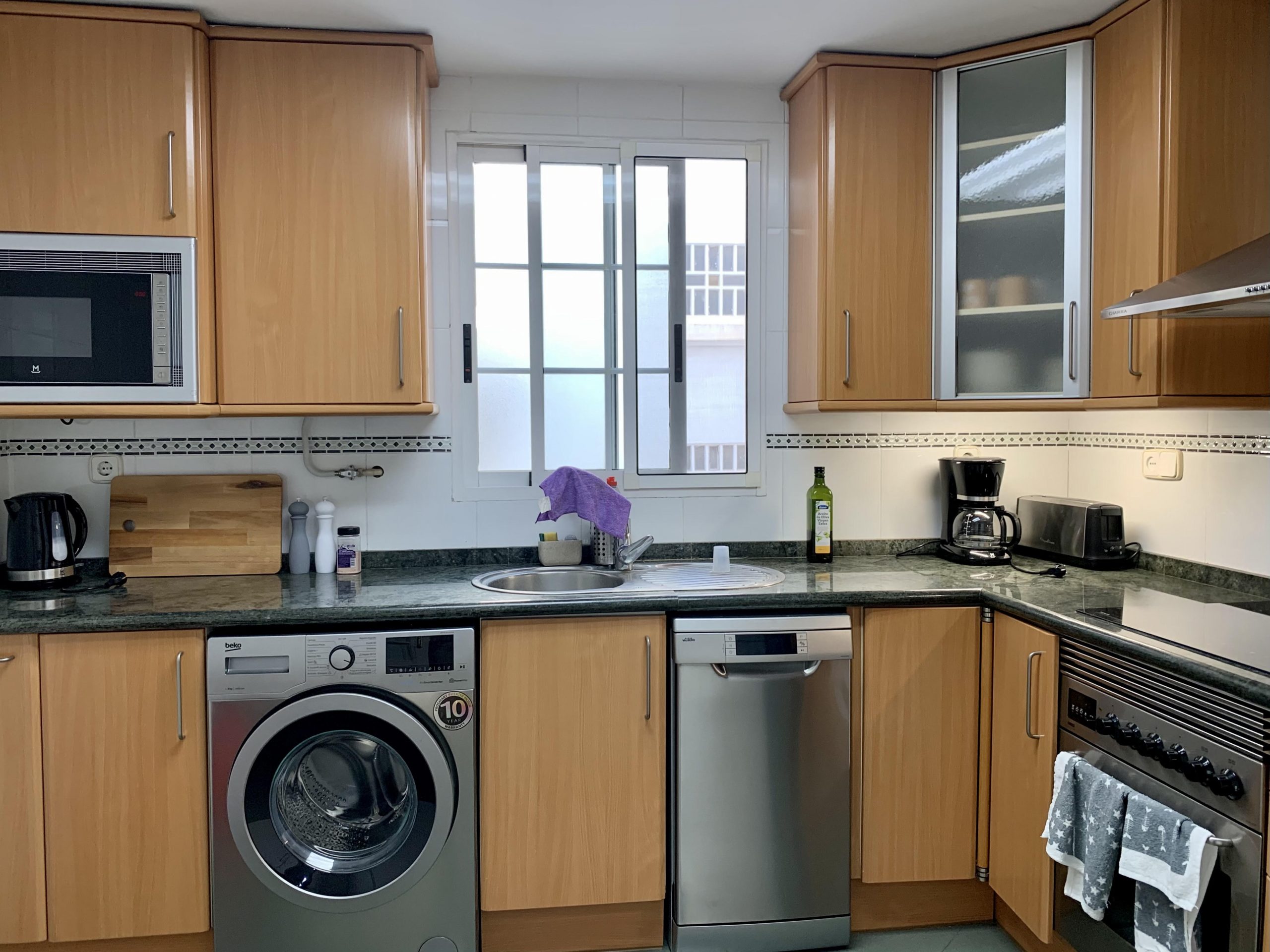 Tendetes - Modern furnished apartment for rent in Valencia - Kitchen