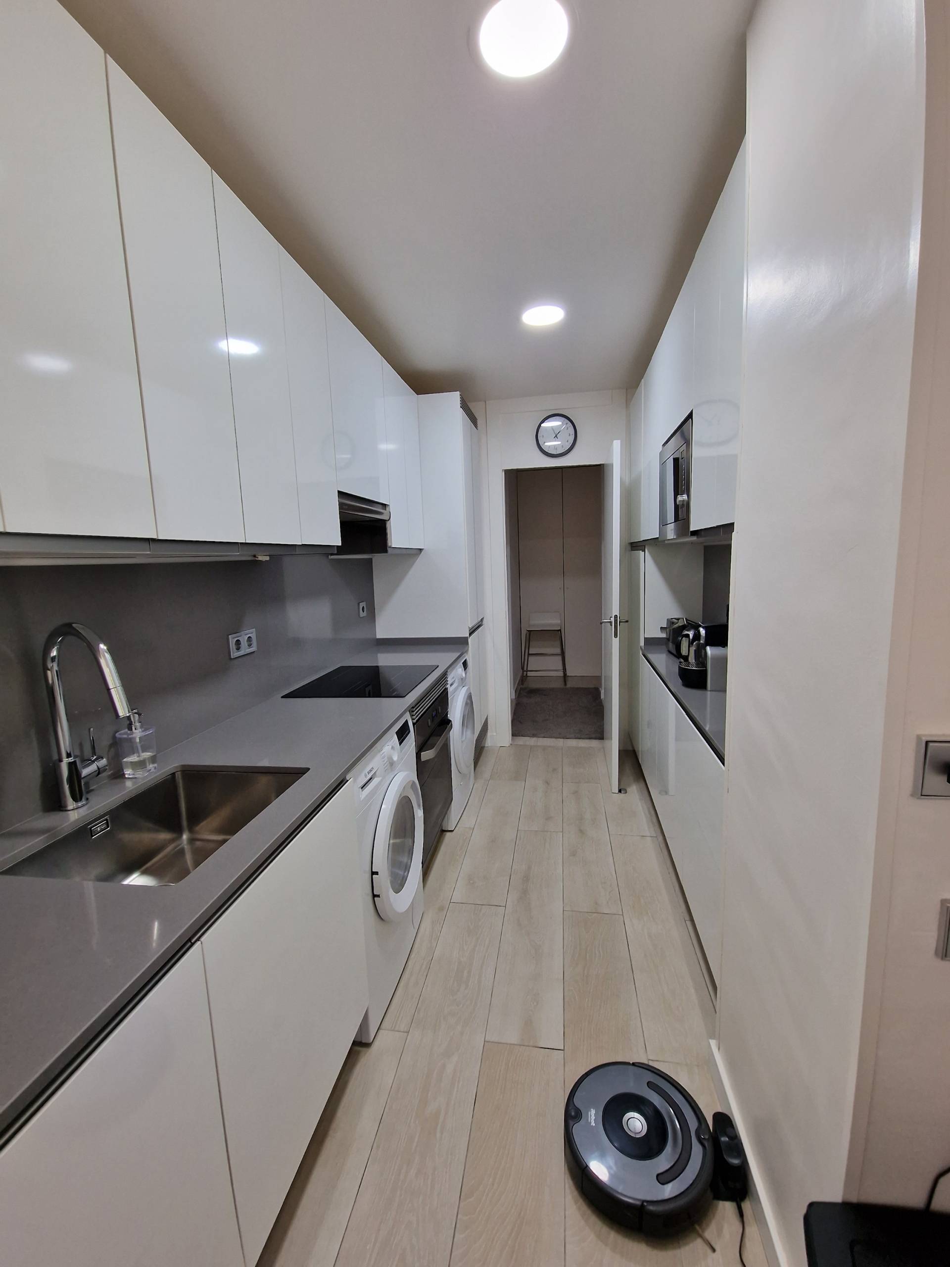 Ureña – Furnished apartment for rent in Madrid - Kitchen